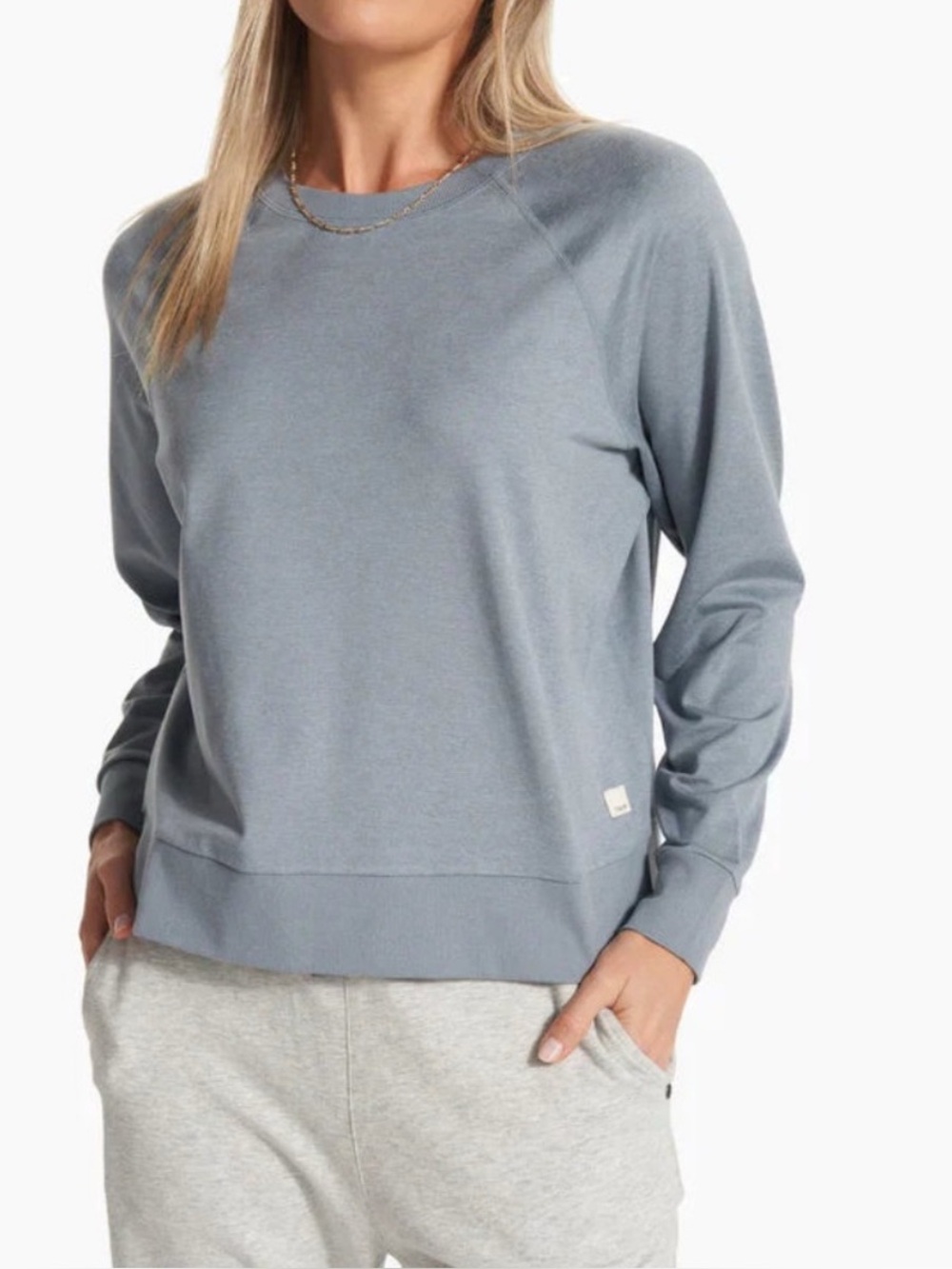 Vuori Women's Long Sleeve Halo Crew - Gray - M
